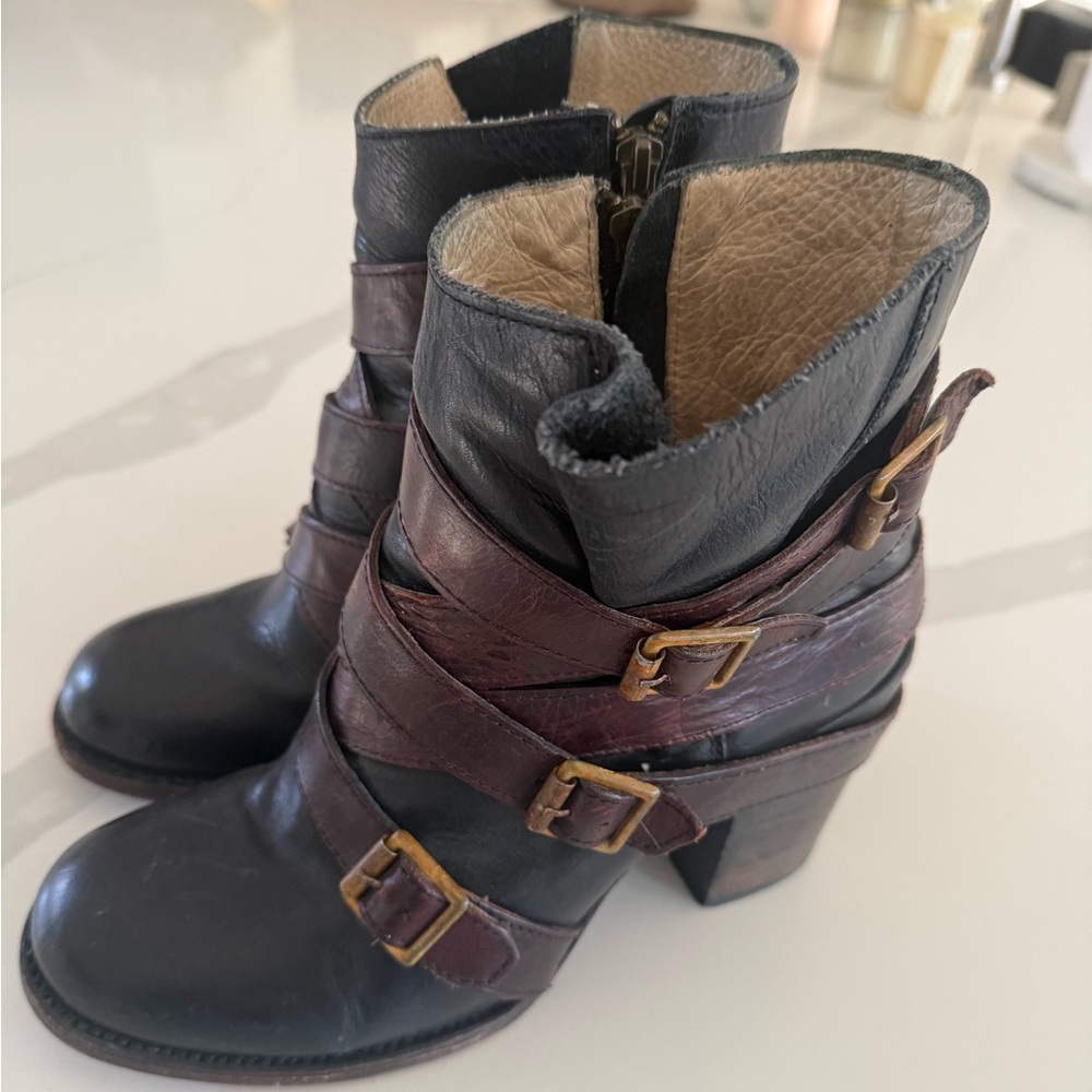 Freebird by Steven Stylish Black and Brown Women's Leather Boots